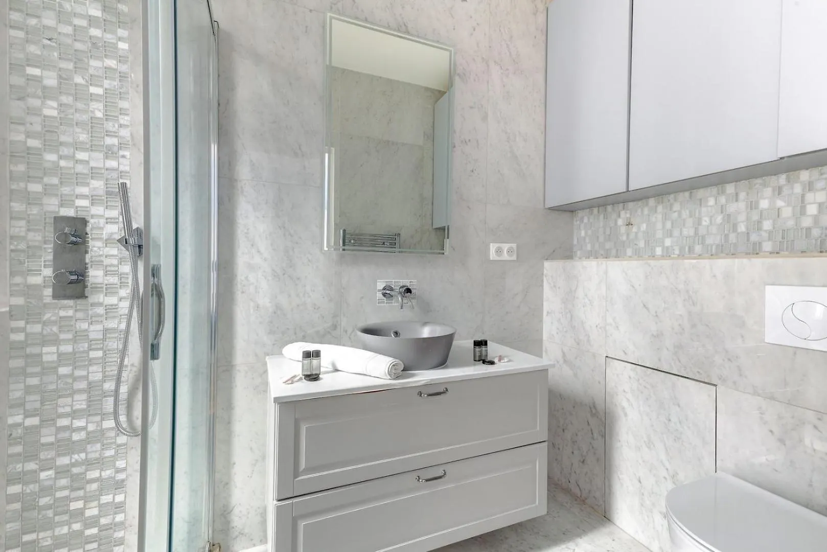 5023 Suite Philibert - Elegant Home Paris 17Eme アパート